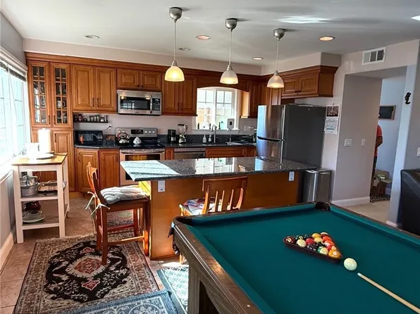 2367 Elden Ave, Costa Mesa, CA 92627