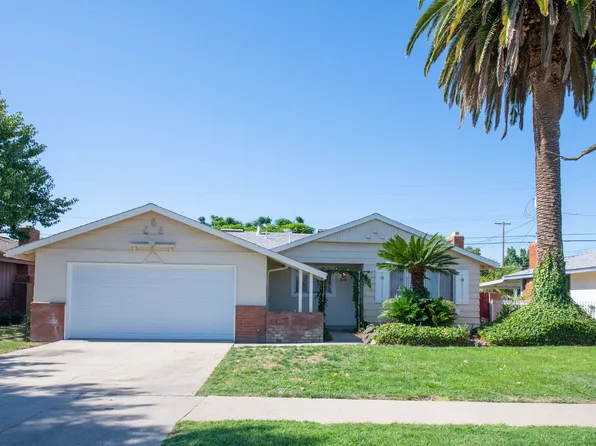2526 E Hampton Way, Fresno, CA 93726