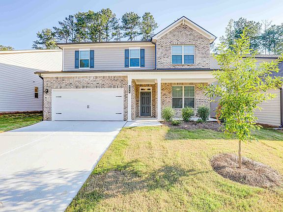 2nd image of 724 Lanarck Way