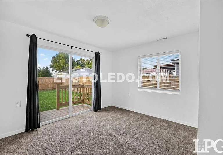 12378 Lincoln Blvd — Photo 15