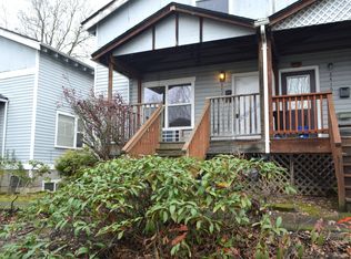 8424 N Chautauqua Blvd, Portland, OR 97217