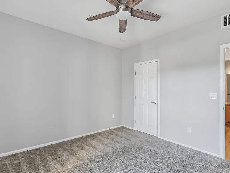 17525 Wilde Ave #208 — Photo 16
