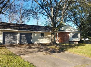 6914 Neff St, Houston, TX 77074