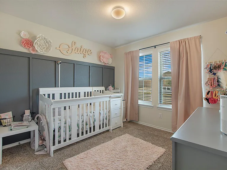504 Silo Cir — Photo 10