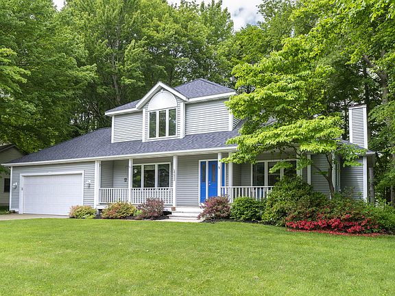 4th image of 6433 Castle Ave