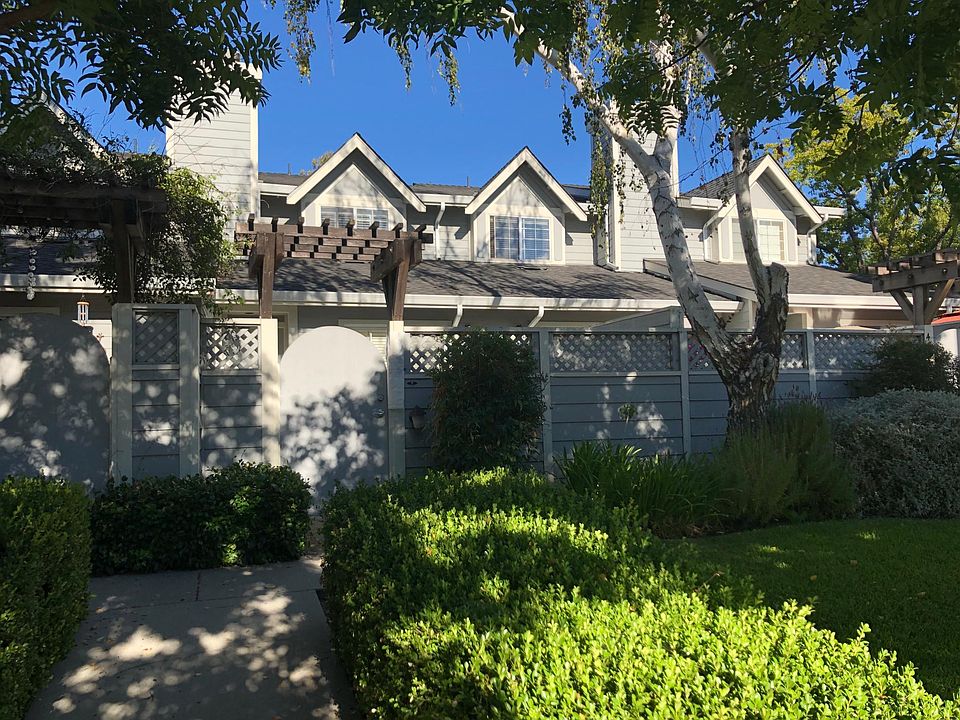 1st image of 4854 Speak Ln