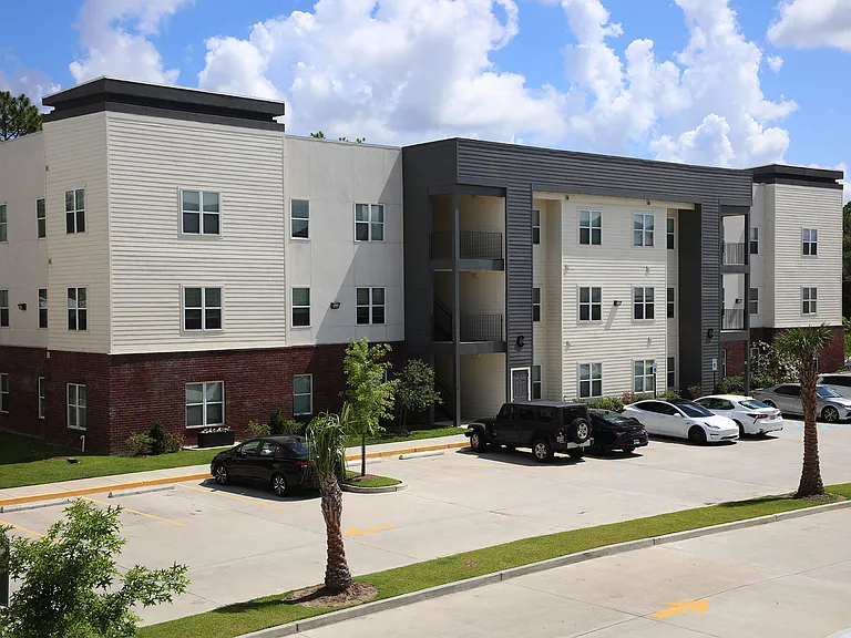 LTL Royal Palms Baton Rouge MT LLC — Photo 36