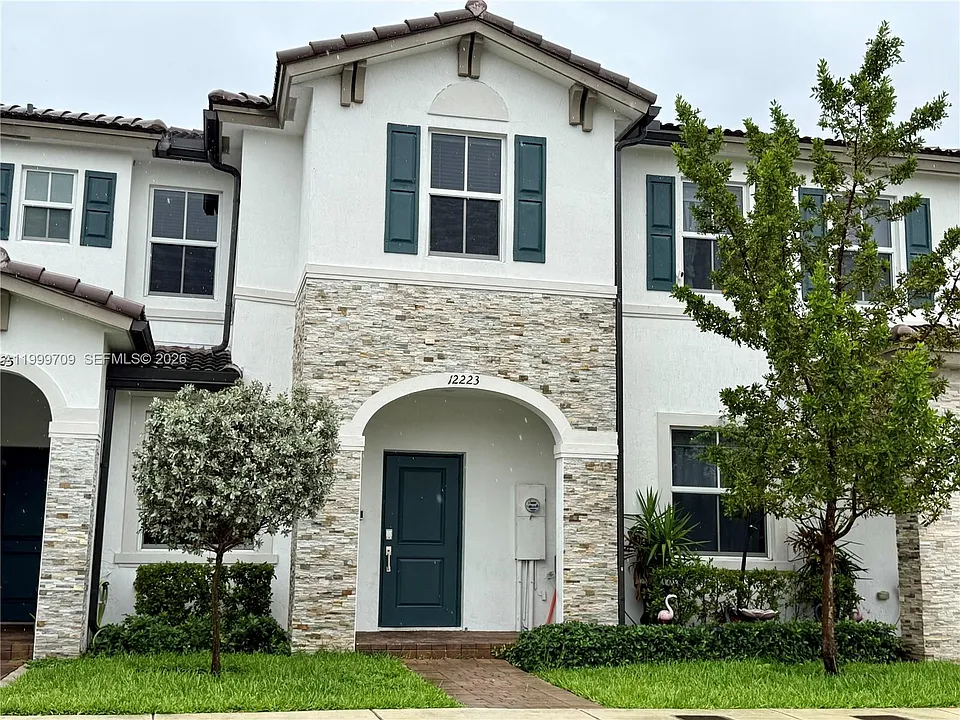 12223 NW 23rd Pl