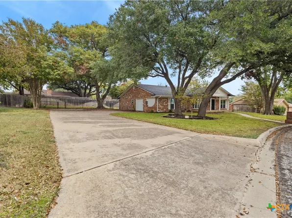 606 E Briarwood Ln, Harker Heights, TX 76548