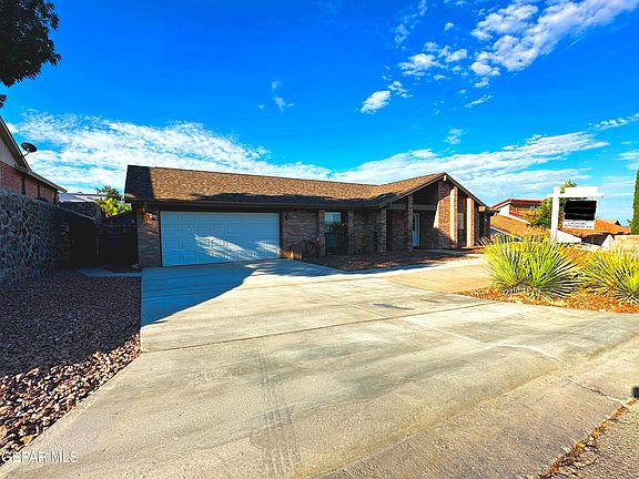3rd image of 408 Sharondale Dr