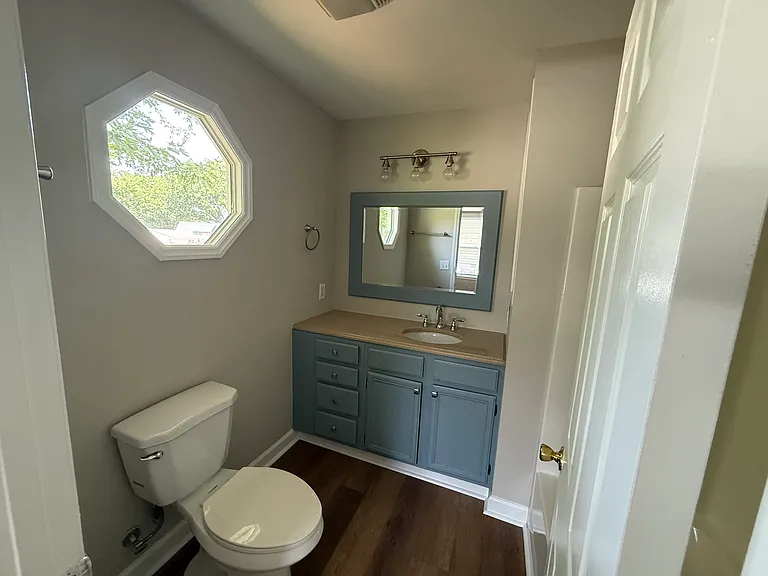 130 Seldon Dr — Photo 7
