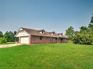 2001 S Country Club Rd, Newcastle, OK 73065