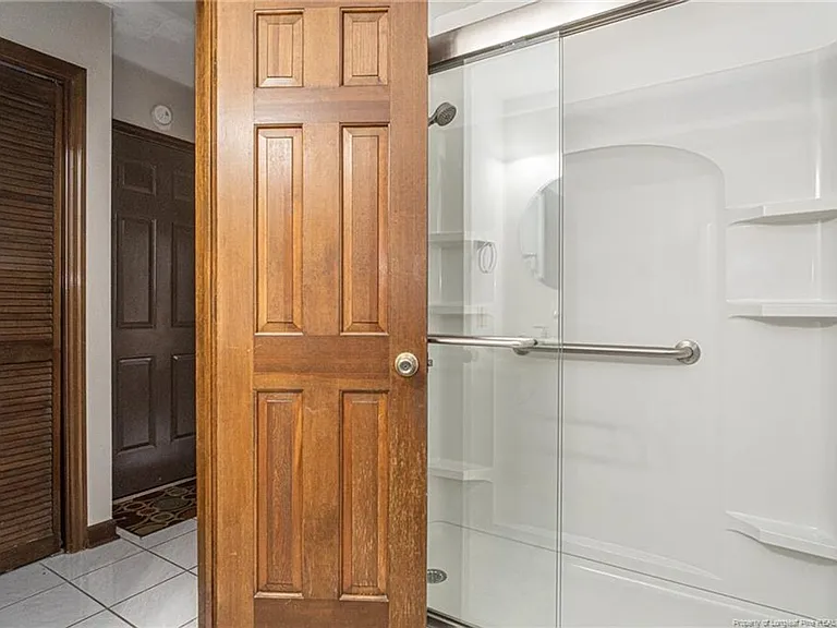 6821 Thames Dr — Photo 22