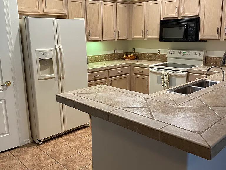 610 S Amante Dr — Photo 9