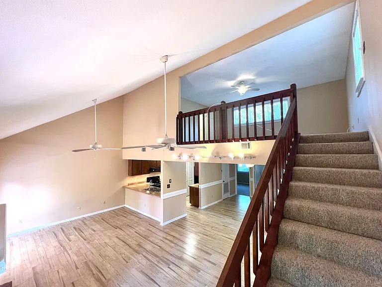 2475 Sunburst Pl — Photo 34