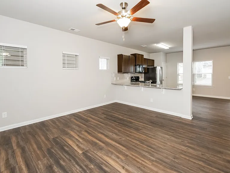139 Preserve Dr — Photo 4