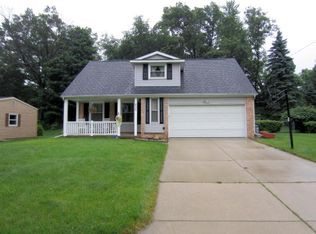 420 Morningside Dr, Battle Creek, MI 49015