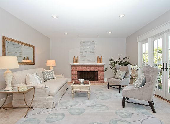 3rd image of 1000 Dartmouth Ln