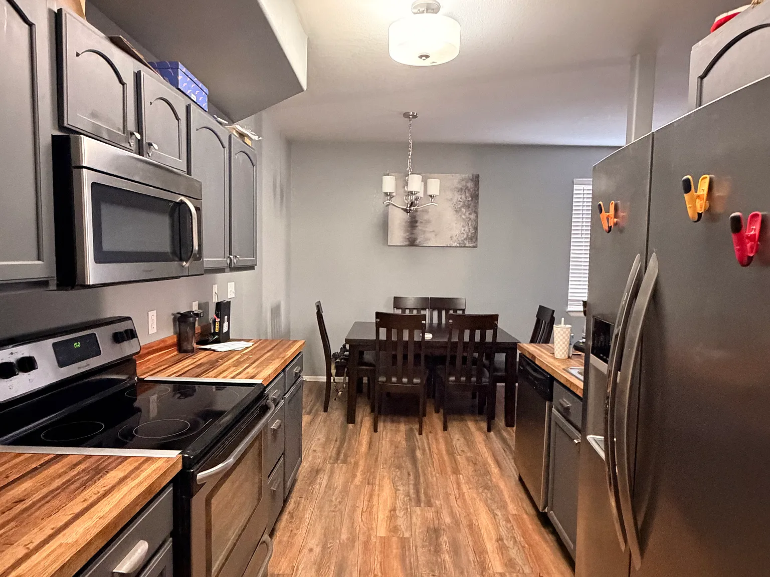 2 bed, 1189 sqft, $1,800 — Photo 3