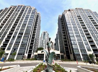 28 Hollywood Ave #408, Toronto, ON M2N 6S4