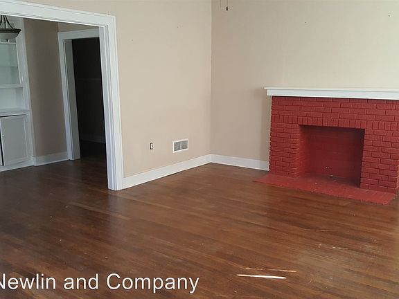 2nd image of 112 N Emerson St