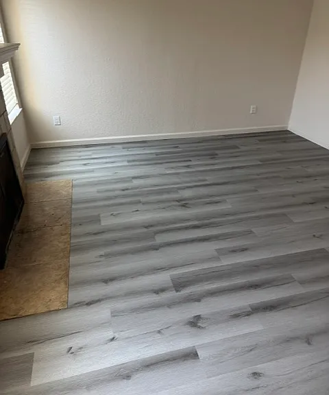 1177 Norwegian Ave #13 — Photo 10