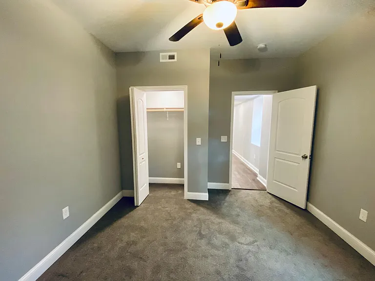 126 S Arlington Ave — Photo 9