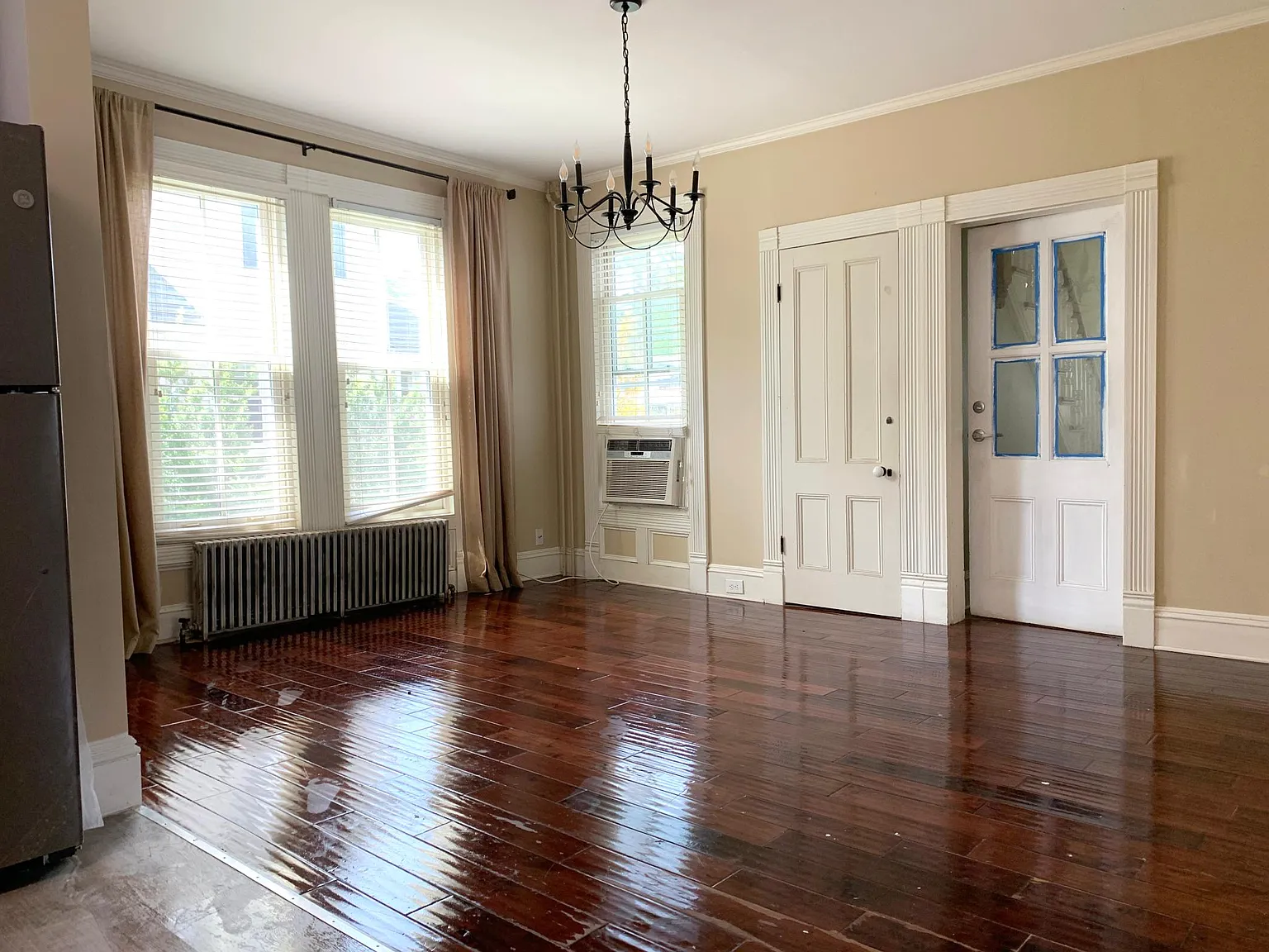 1 bed, 900 sqft, $2,600 — Photo 3