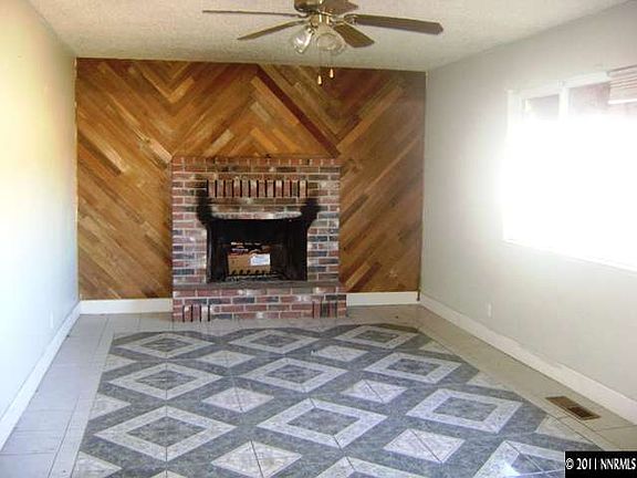 3rd image of 130 Sandia Dr