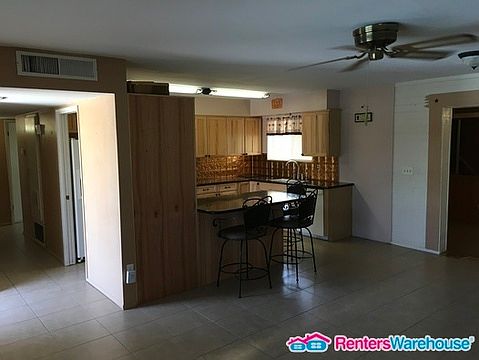 3rd image of 9953 W El Dorado Dr