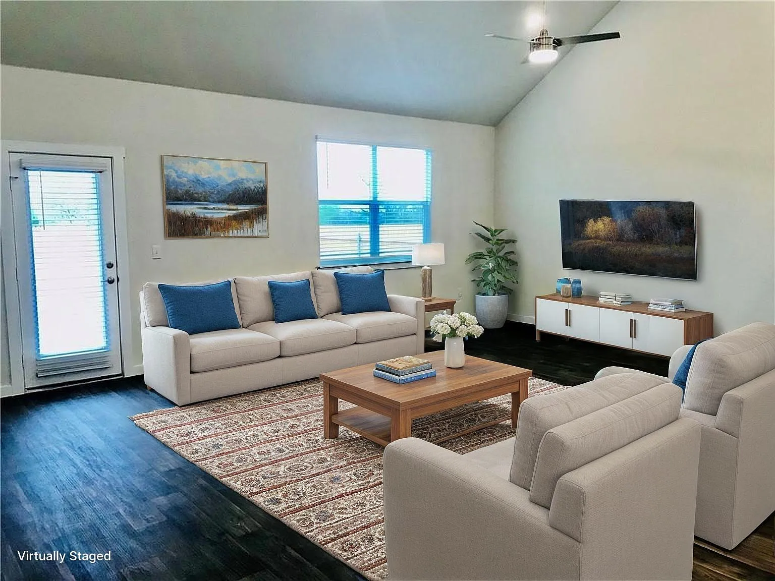 4 bed, 2.5 bath, 2531 sqft, $2,450 — Photo 2