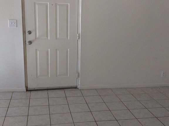5th image of 1534 SE Royal Green Cir APT F105
