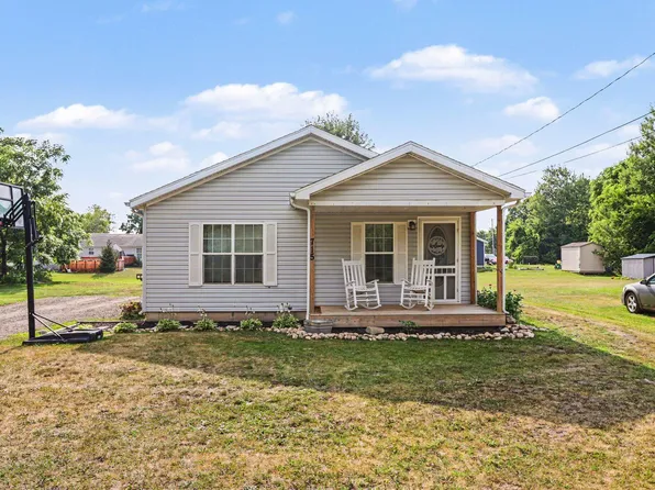 715 N Washington St, Tekonsha, MI 49092