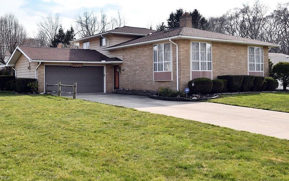 1st image of 28703 Tudor Dr