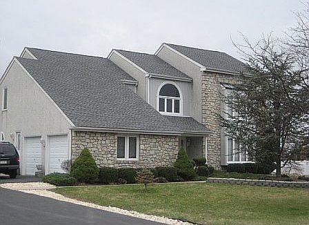 2nd image of 251 Sunset Dr