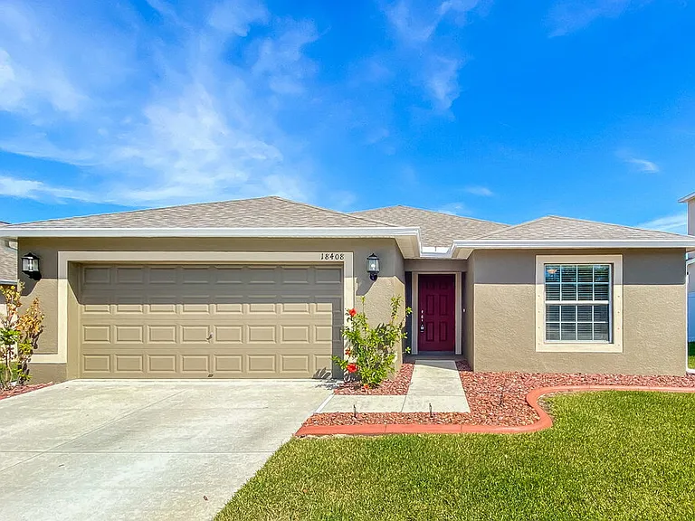 18408 Waydale Loop — Photo 1