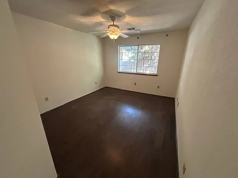5730 W Laura Ct — Photo 43