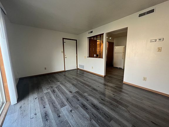 3rd image of 433 S Silverwood Ln APT 6