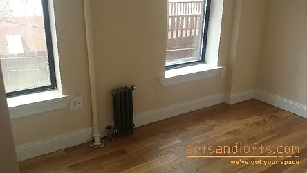 Rented by aptsandlofts.com