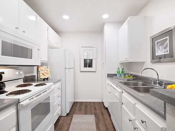4th image of 1000 S Coast Dr APT P105
