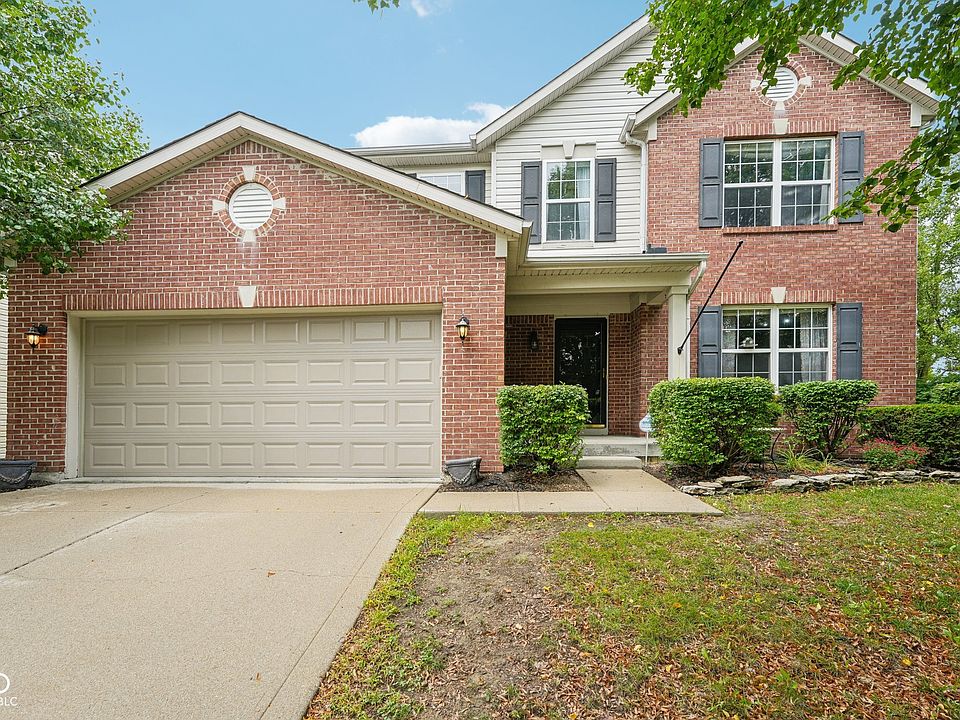 1st image of 8562 Walden Trace Dr