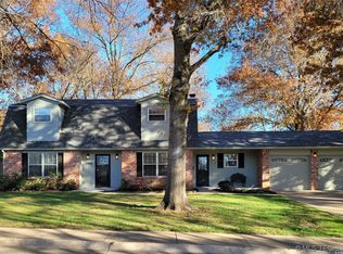 1300 Cherokee Hills Dr, Bartlesville, OK 74006