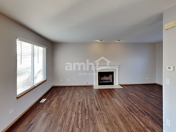 5th image of 2502 Mirage Ave