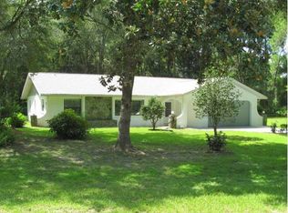 10911 N Airway Loop, Citrus Springs, FL 34434