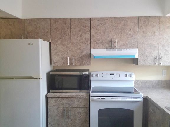 2nd image of 2551 NW 41st Ave APT 211