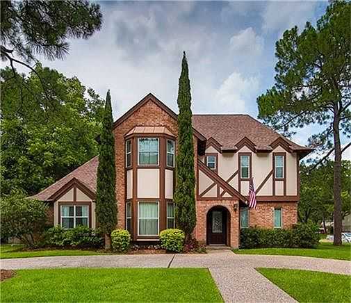 1st image of 10902 Holly Springs Dr