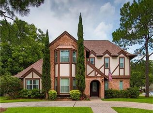 10902 Holly Springs Dr, Houston, TX 77042