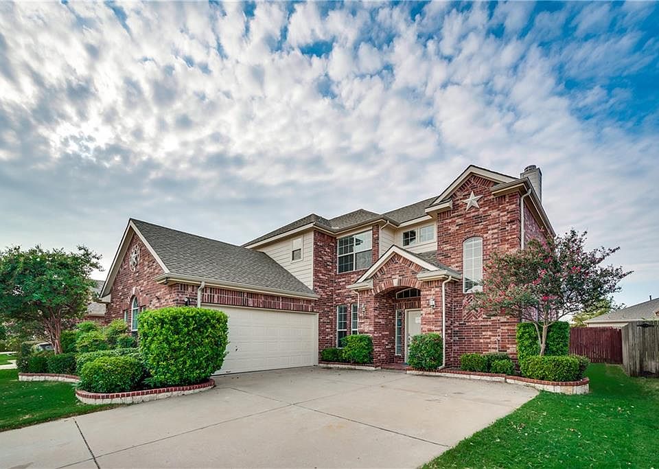1st image of 3009 Claybrook Dr