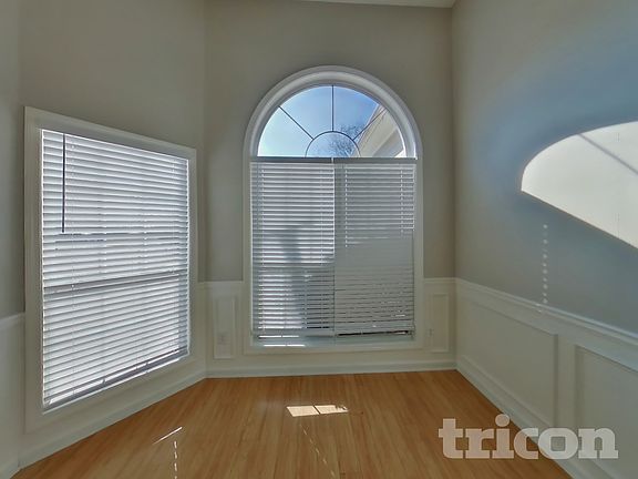 5th image of 2570 Harbins Mill Dr