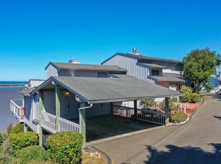 27 Bluffs Ct, Gleneden Beach, OR